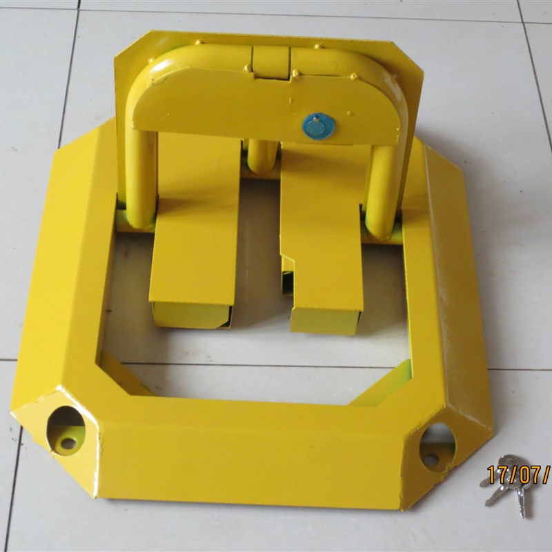 加工定制汽车停车位手动地锁加厚防撞八角车位锁停车锁汽车停车锁