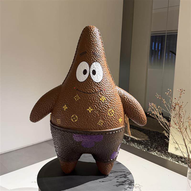 网红潮玩胖星仔可爱海星存钱罐轻奢客厅玄关装饰品家居落地大摆件