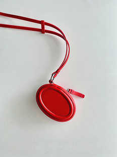 时尚 圆盒首饰包小众设计挂脖单肩包包韩版 口红包 高级个性 UR新款