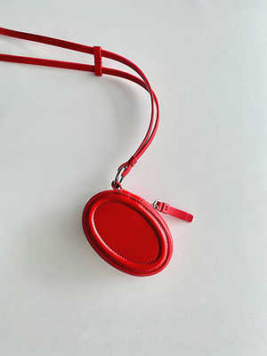 UR新款高级个性圆盒首饰包小众设计挂脖单肩包包韩版时尚口红包