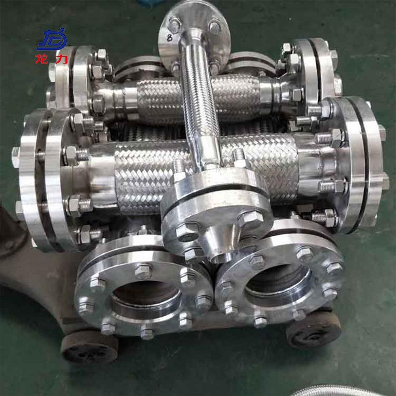 生产304工业不锈钢波纹管蒸汽管带编织网耐高温高压金属软管