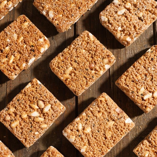 整箱批发麻糖杂粮米糕手工炒米糖老式米花酥脆小米糖休闲零食