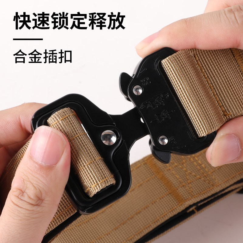 热销狗狗项圈防爆冲中型犬大型犬可调节牵引项圈可伸缩牵引绳金毛