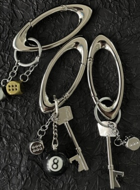 小众oakleeey风高颜值钥匙扣椭圆型潮流登山多功能腰间挂件配饰