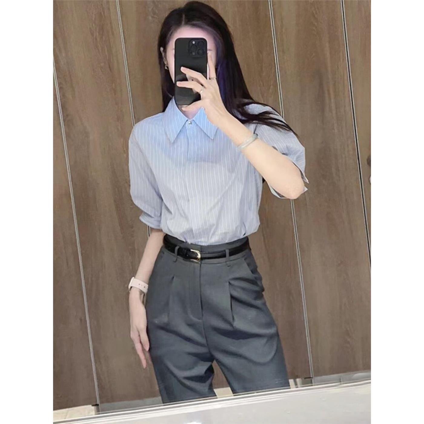 蓝色衬衫女设计感夏季新