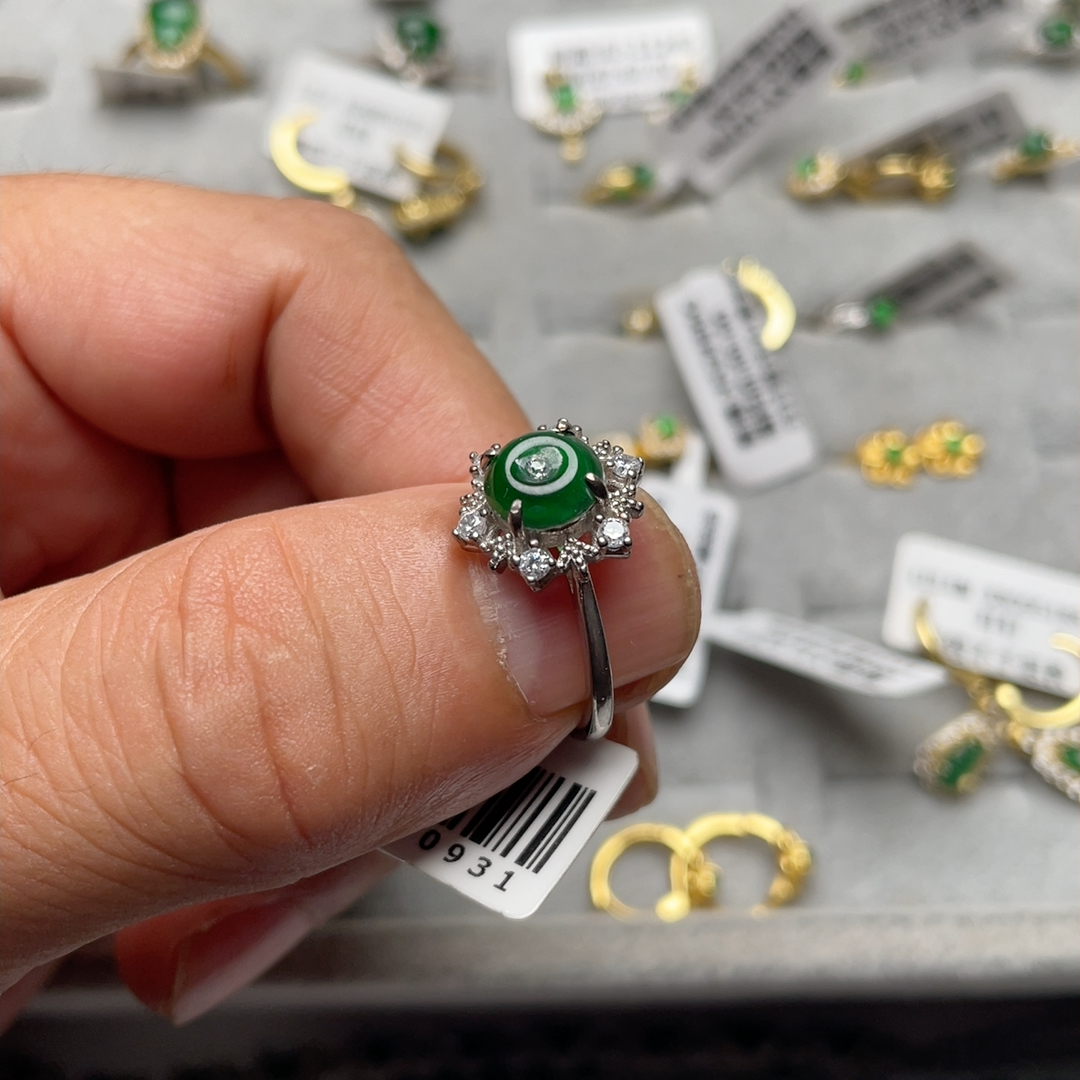 天然A货翡翠925银镶戒指