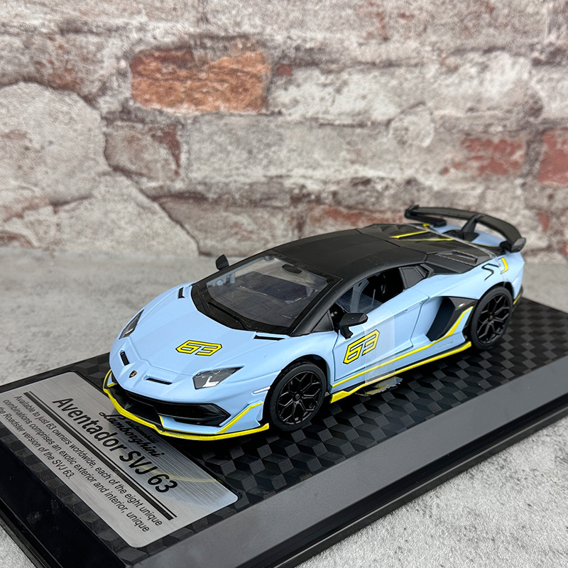 CCA彩珀1:24兰博尼SVJ合金汽车模型声光玩具仿真车赛车上开门
