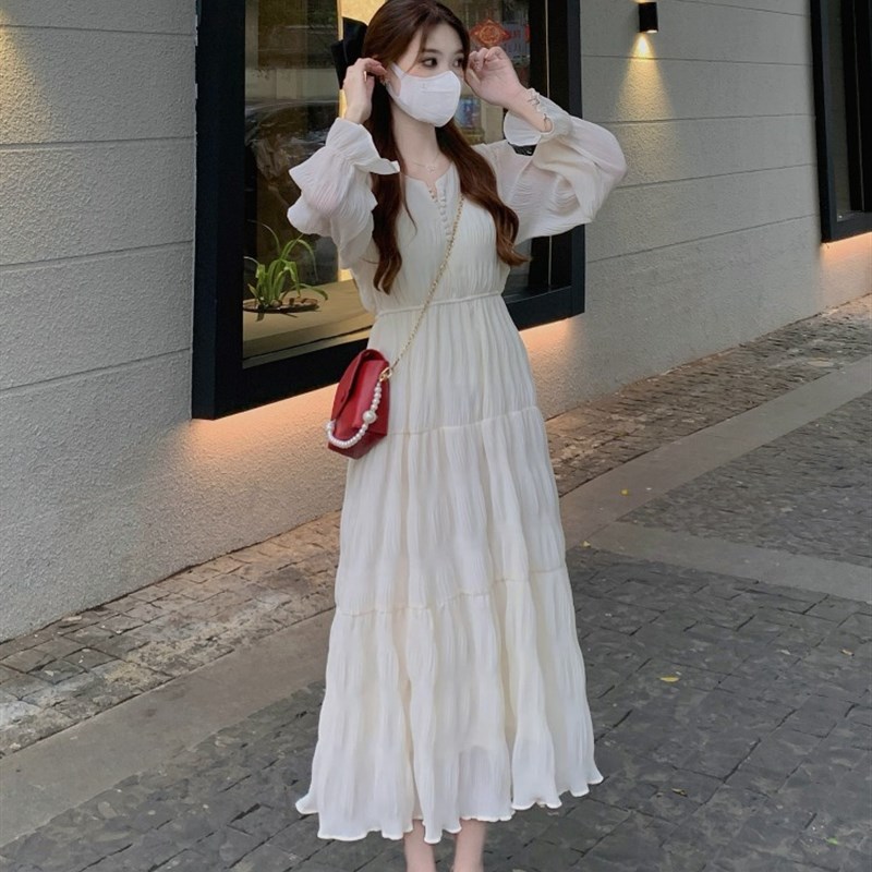 法式白色雪纺长袖连衣裙女秋季甜美初恋绝美小裙子收腰仙女A字裙