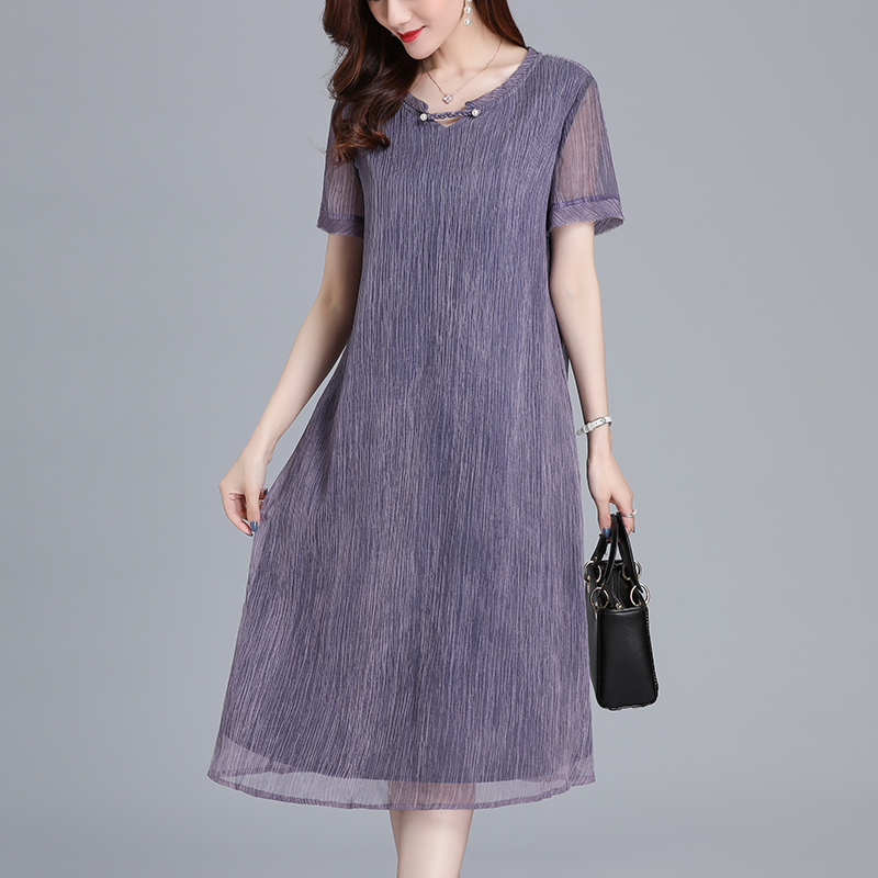 四五十岁中年妈妈夏装雪纺连衣裙中老年女大码宽松气质过膝裙子薄