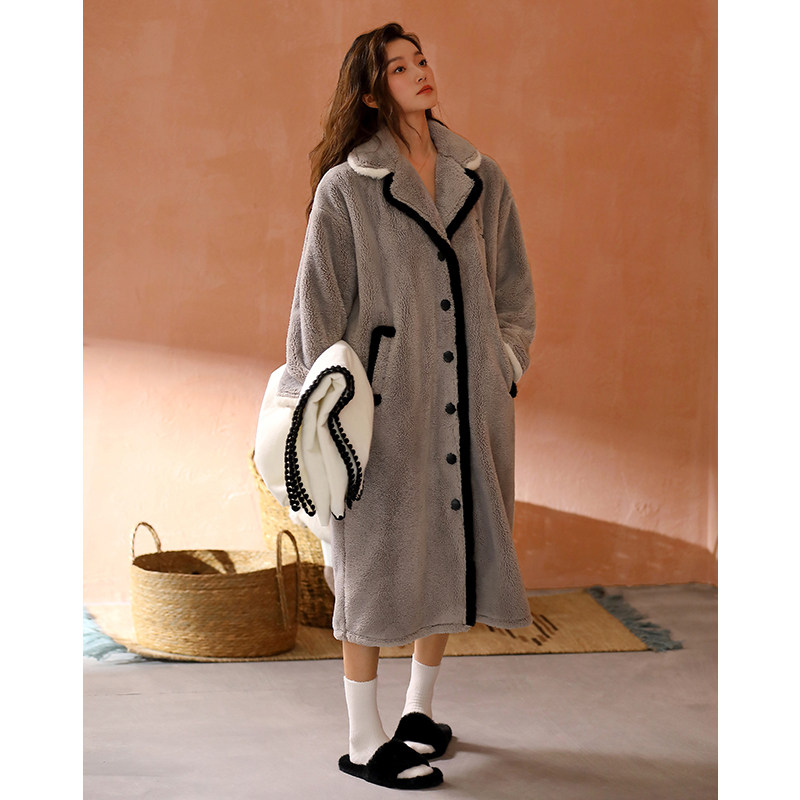 睡袍女秋冬季珊瑚绒加厚加绒大码贵妇长袍外披睡衣冬天法兰绒浴袍