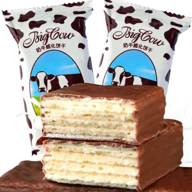 俄罗斯风味大奶牛威化饼干国产巧克力威化新鲜独立包装零食批发