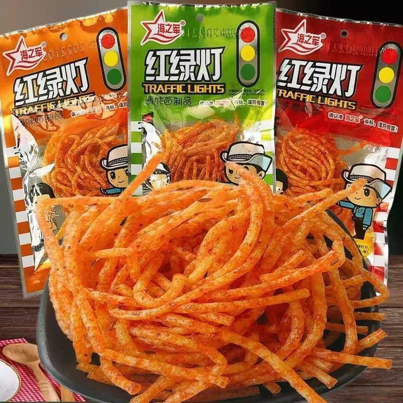 海之军红绿灯辣条辣丝甜辣怀旧零食校园宿舍小吃解馋小零食批发