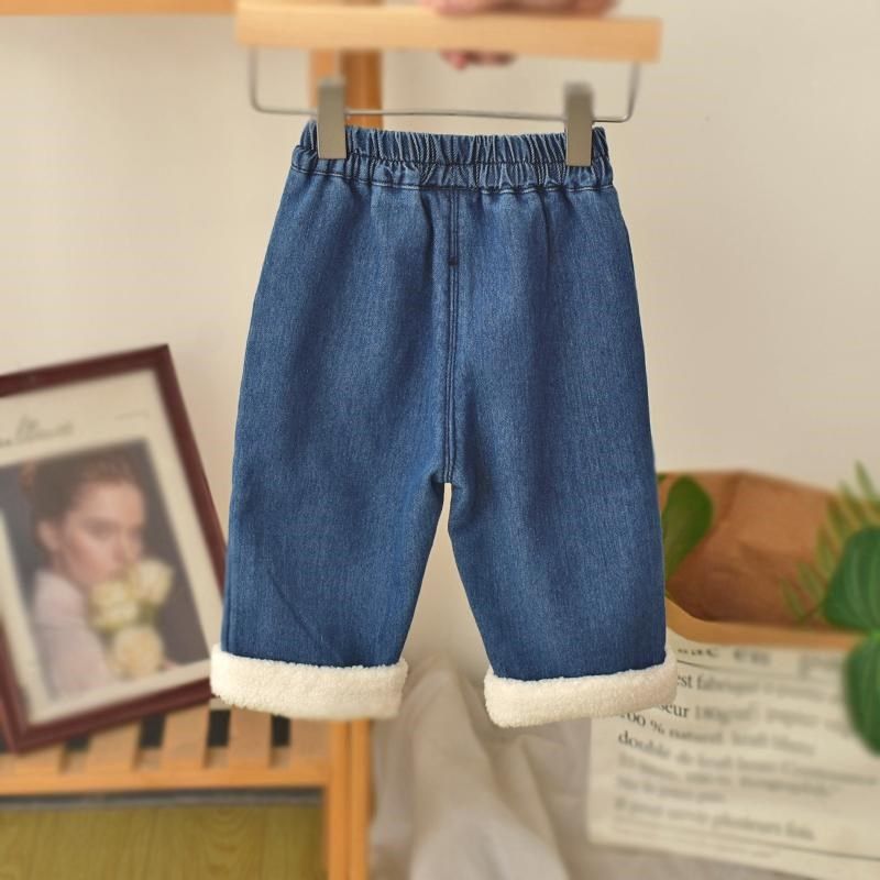 女童牛仔裤加绒秋冬季2024新款宝宝裤子休闲宽松洋气保暖婴儿长裤