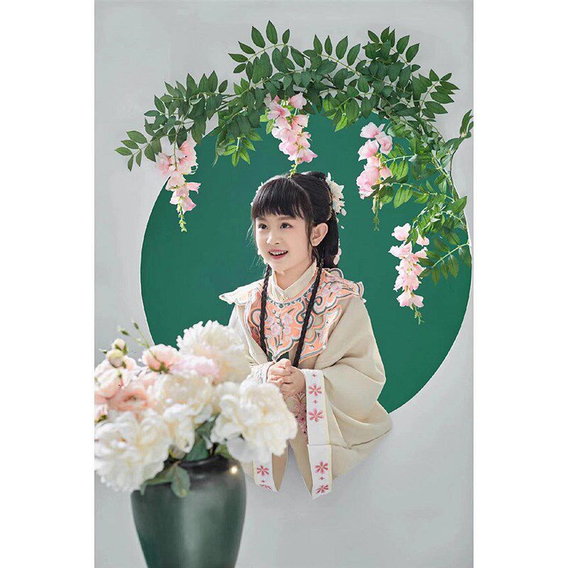 女童汉服春夏明制云肩竖领儿童端庄大气古装浅黄色上衣绿色马面裙
