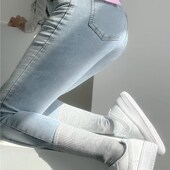 撩男于无形 显瘦弹力铅笔裤 四排扣浅蓝高腰牛仔小脚裤 女包臀修身