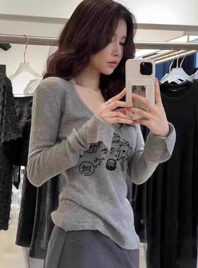 灰色u领长袖t恤女式2025新早秋修身Look内层衬衫独特别致的上衣