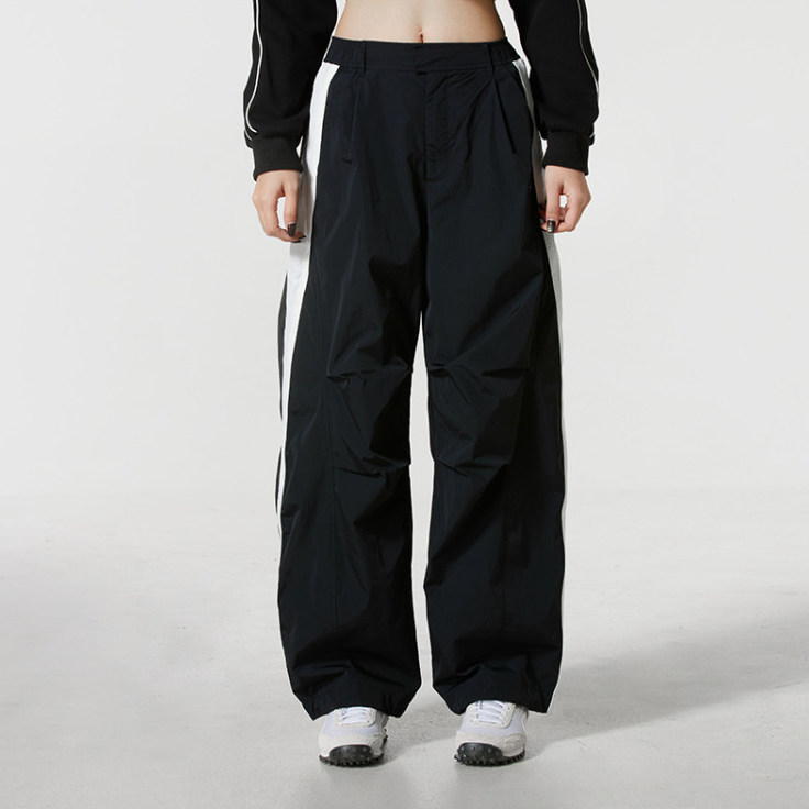 PUMA彪马拒水复古经典T7伞兵裤运动长裤女子宽松休闲裤 637442-01