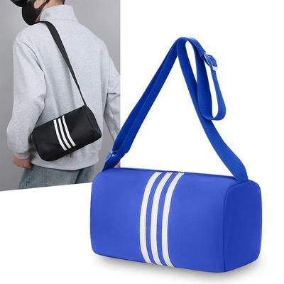 新款单肩包大容量休闲女洗漱包简约运动包条纹通勤百搭斜挎包小包