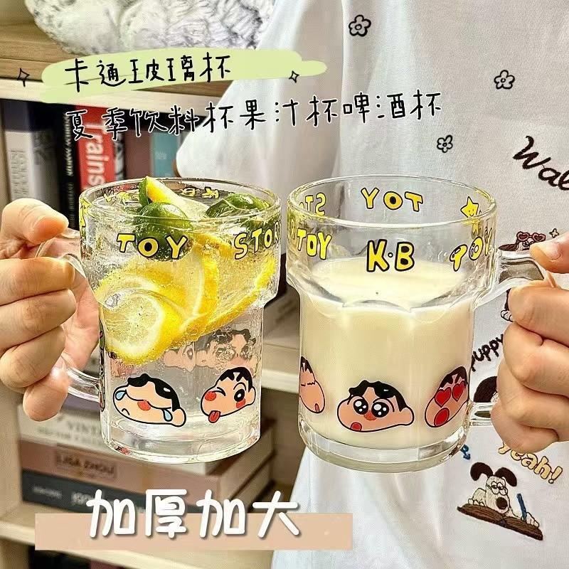 新款玻璃杯蜡笔小新印花把手高颜