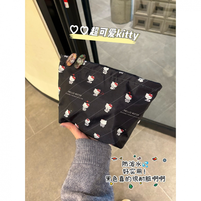 甜酷黑色kitty大容量防水化妆包