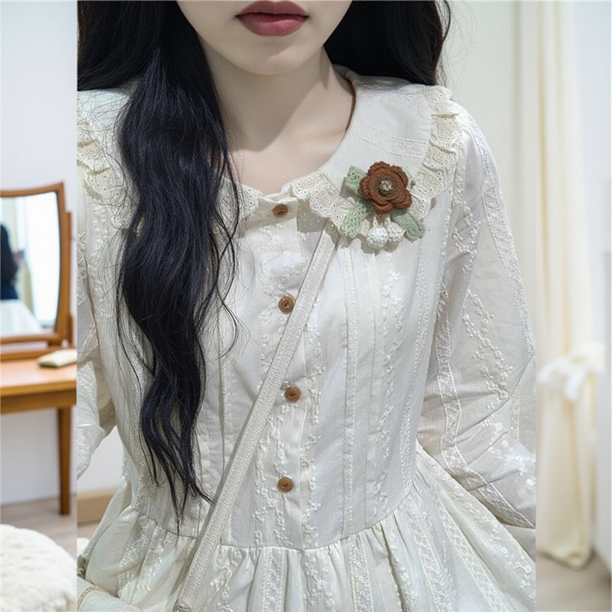 茶歇法式蕾丝连衣裙女秋冬