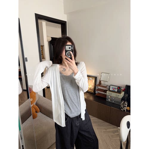 MMUIICHAN 超好穿~假两件滑滑背心+开衫 一件顶俩 搭配无忧~ 百搭