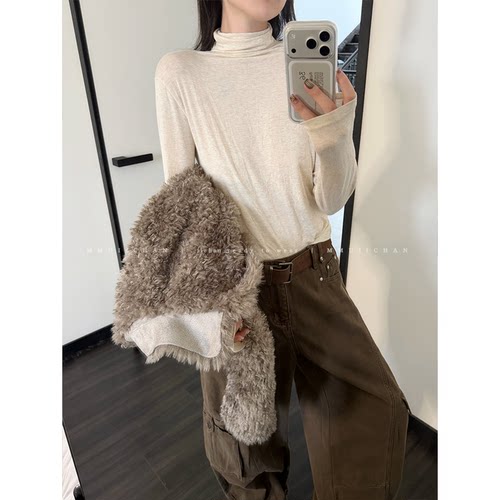 MMUIICHAN 奶昔打底 比较薄但是当打底非常软糯舒服的堆堆领内搭