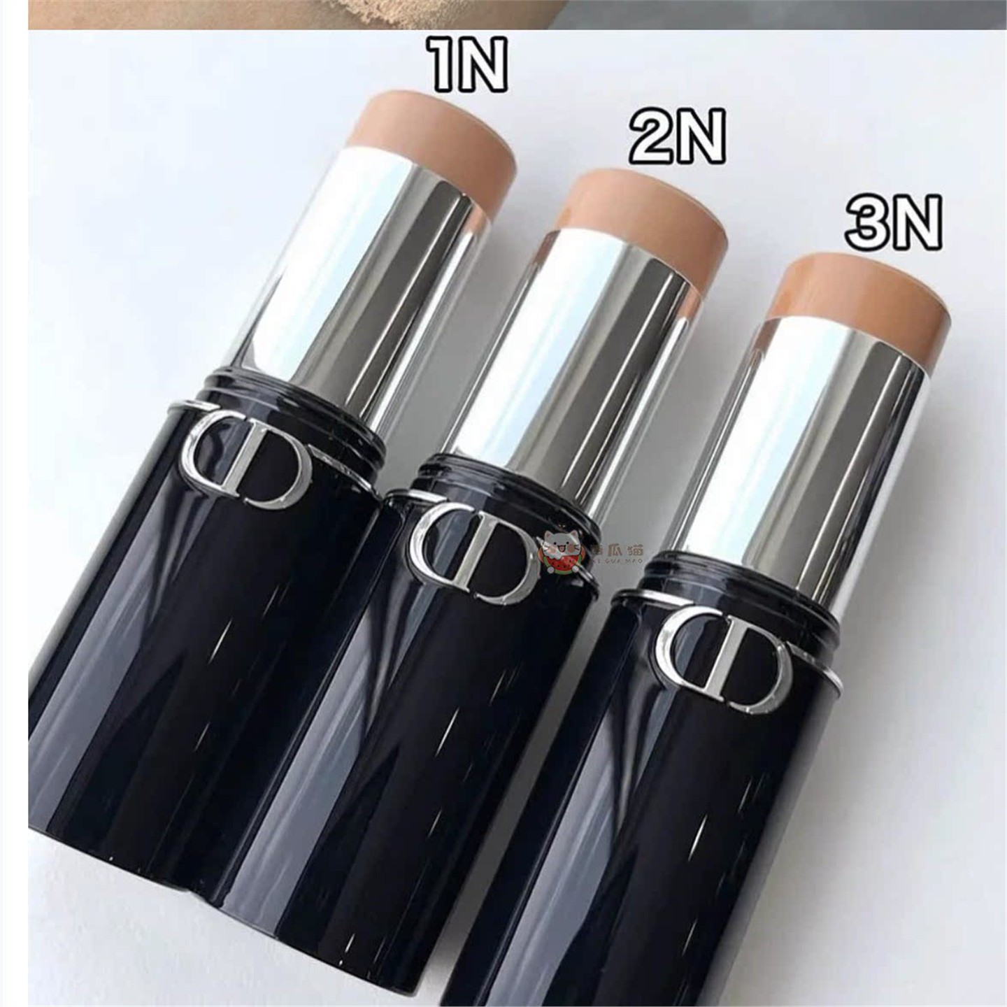 Dior tonal krem, gizlədici və kontur çubuğu nümunəsi