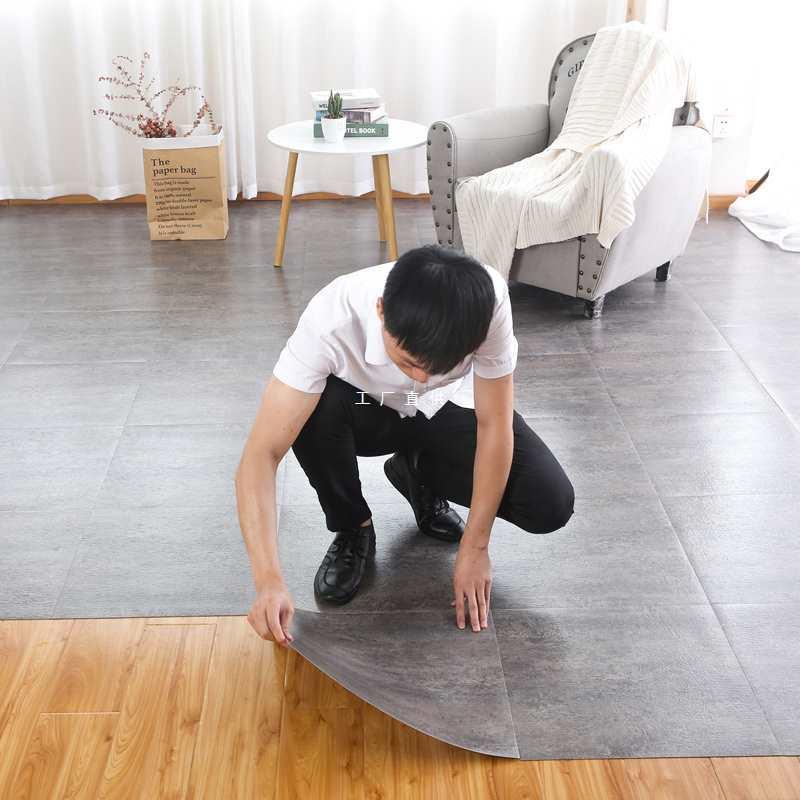 接pvc地板革防水泥地直铺地板贴自自粘石塑木加地板胶己铺VAG厚耐