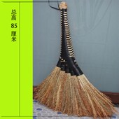 贵州安顺农家人手工编织高粱扫把学校用大扫帚笤帚高粱苗编家庭用