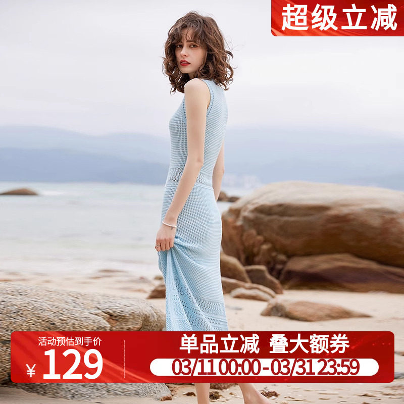 白鹿语时尚优雅波浪镂空无袖收腰连衣裙25夏圆领长款修身针织女裙
