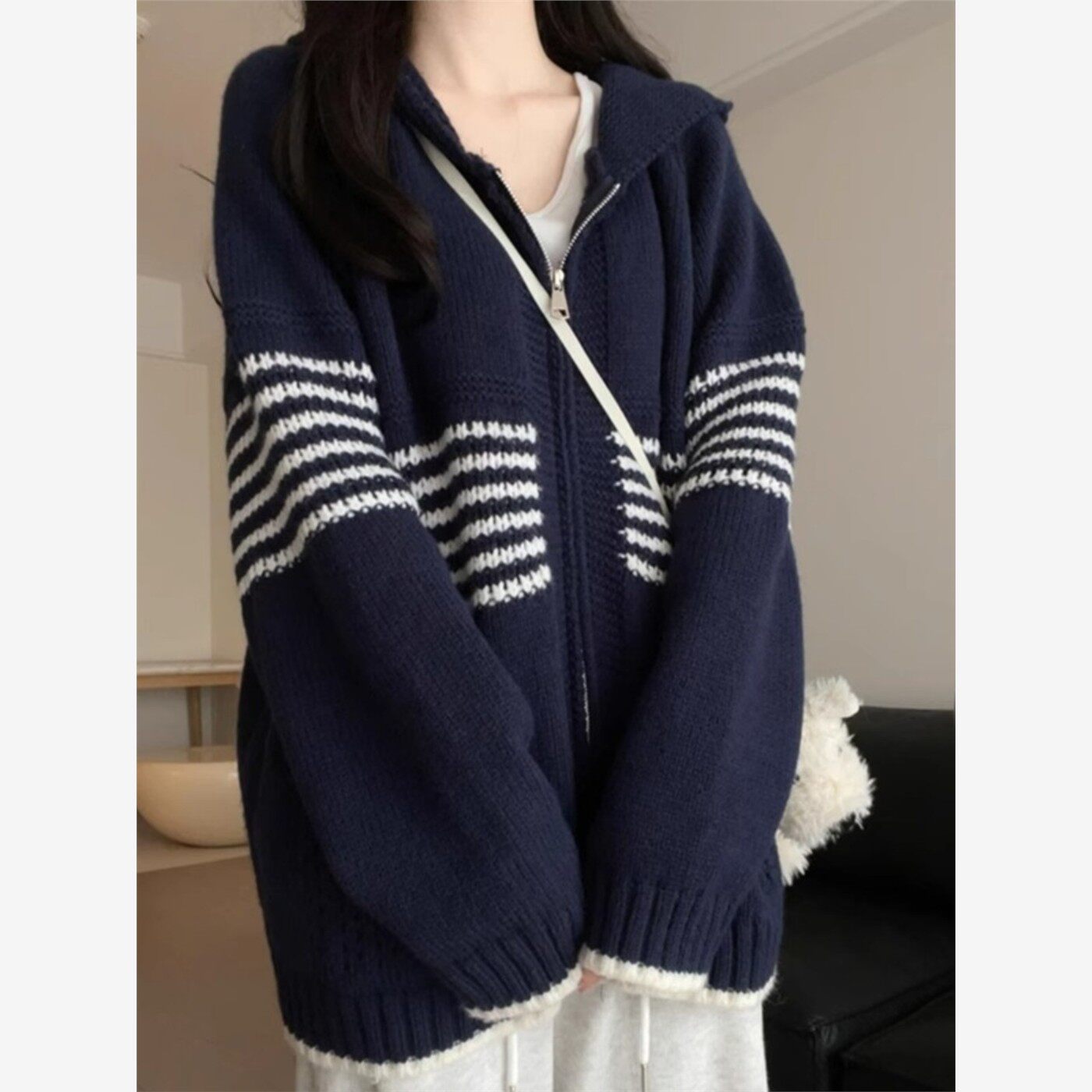 2025新款爆款连帽毛衣外套女秋冬季松弛慵懒风针织开衫高级感上衣