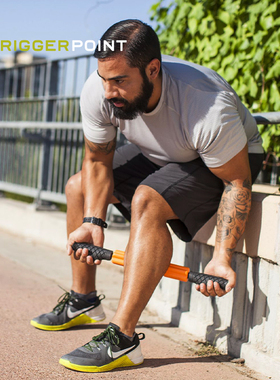 triggerpoint手持按摩棒泡沫滚轴肌肉放松器滚轮小腿腰背擀背器材