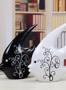 时尚家居装饰 陶瓷工艺摆件 情侣鱼燕子鱼黑白接吻鱼摆设一对包邮