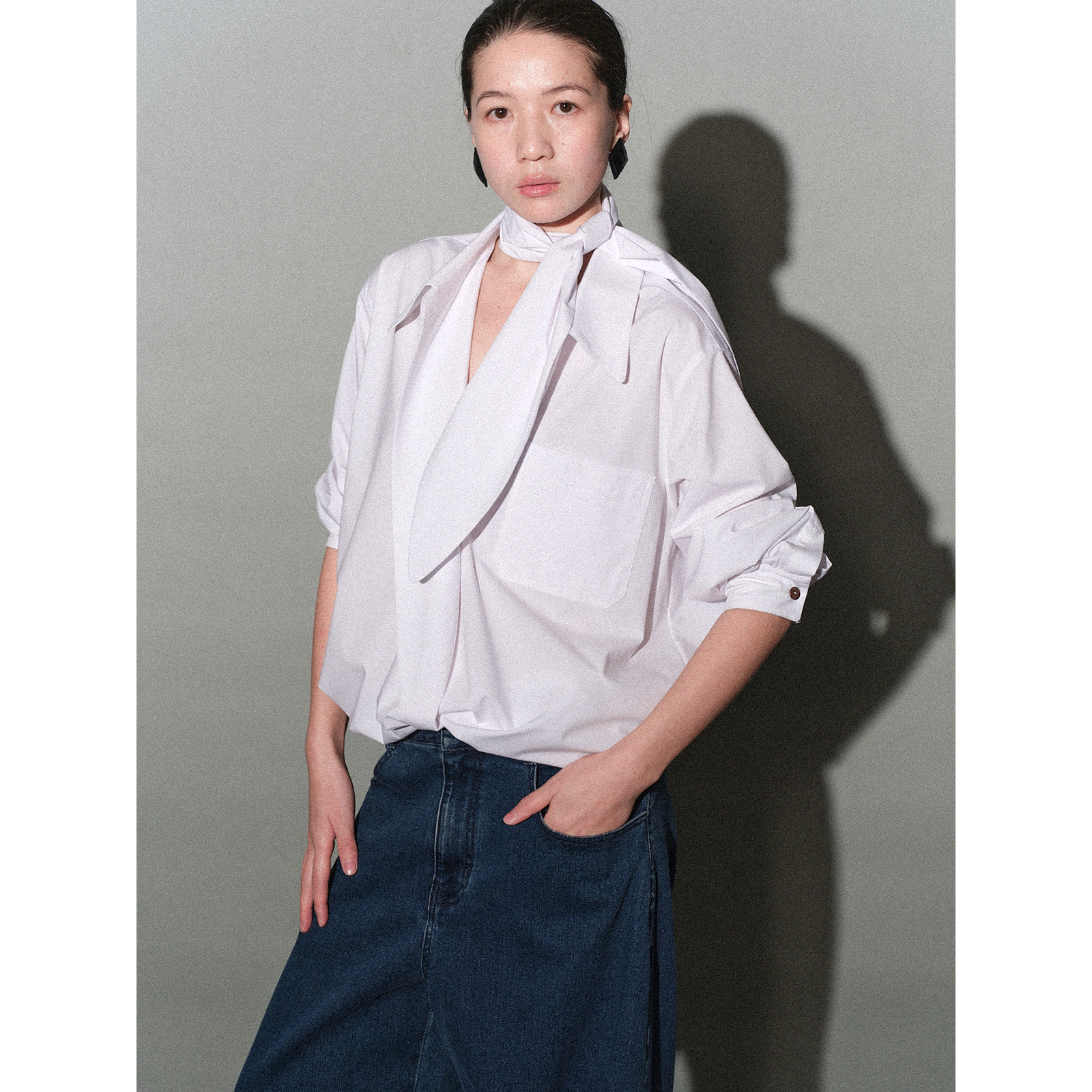 InHug衬衫01可拆卸领巾