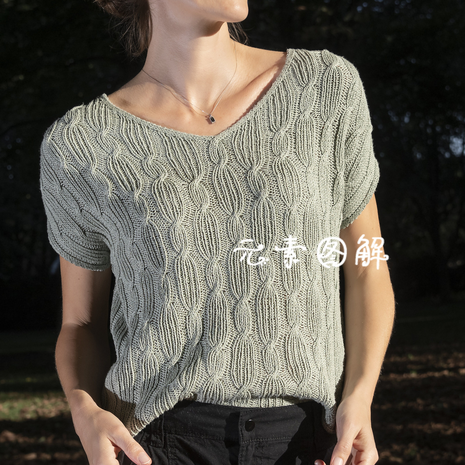 1165漂移Tee图解 女士短袖麻花小V领T恤 编织教程中文字版无视频