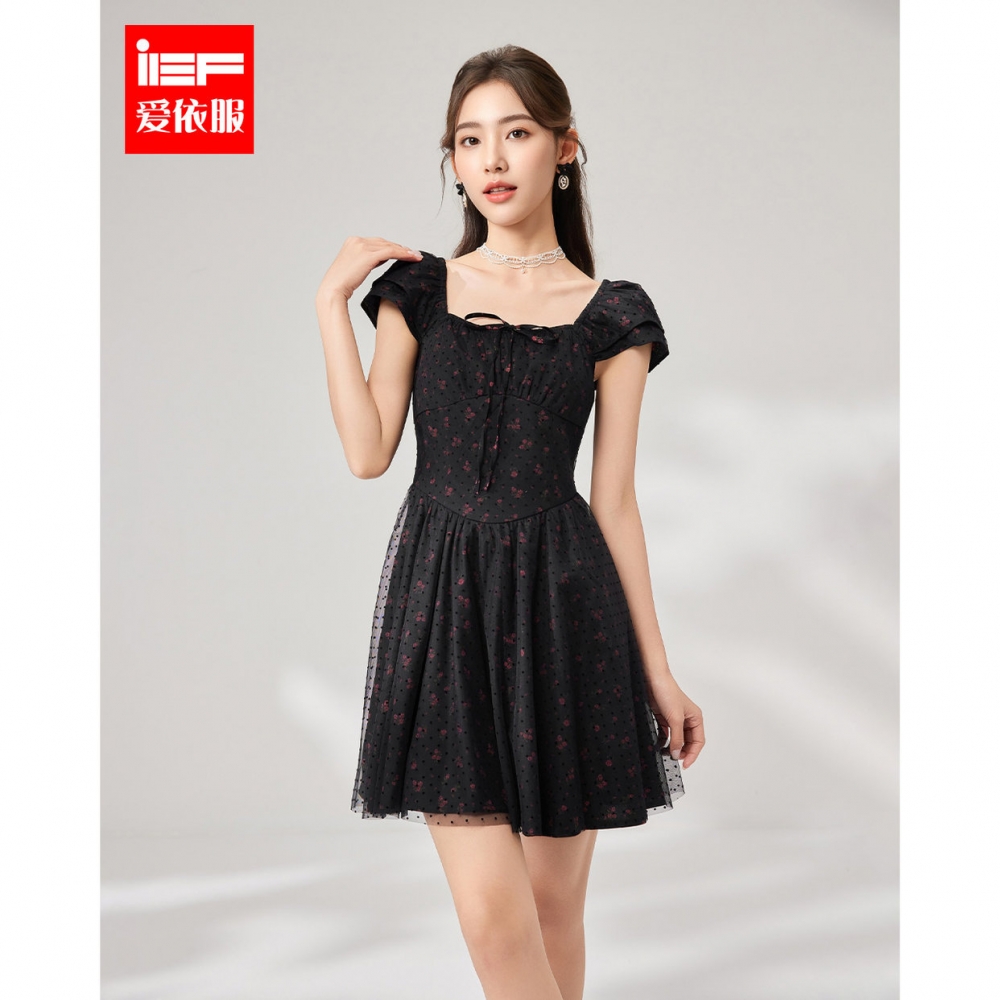 IEF/爱依服连衣裙2025夏季新款气质温柔千金风碎花流行女背心裙