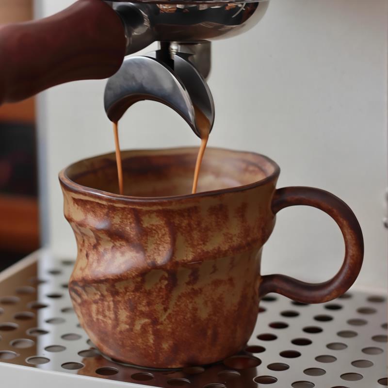 日式覆古咖啡杯不规则手作粗陶杯窑变釉拿铁拉花陶瓷马克杯手冲杯