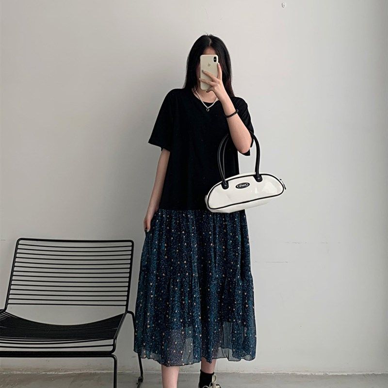 大码胖mm女装2024夏季新款遮肚显瘦拼接大摆碎花裙假两件连衣裙潮