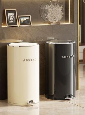 不锈钢垃圾卫桶家AL102275用盖号带脚大踩客厅厨房卧室生间轻奢高