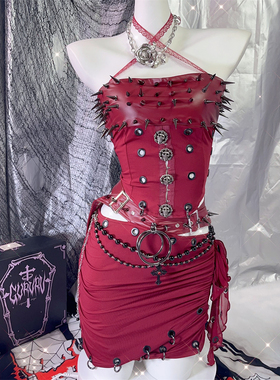 欧美Y2K千禧辣妹亚比文化摇滚红色铆钉朋克小众背心包臀裙两件套