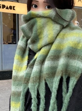 绿色马海毛围巾冬季女韩系氛围感围巾女款20N24新款秋冬围巾保暖