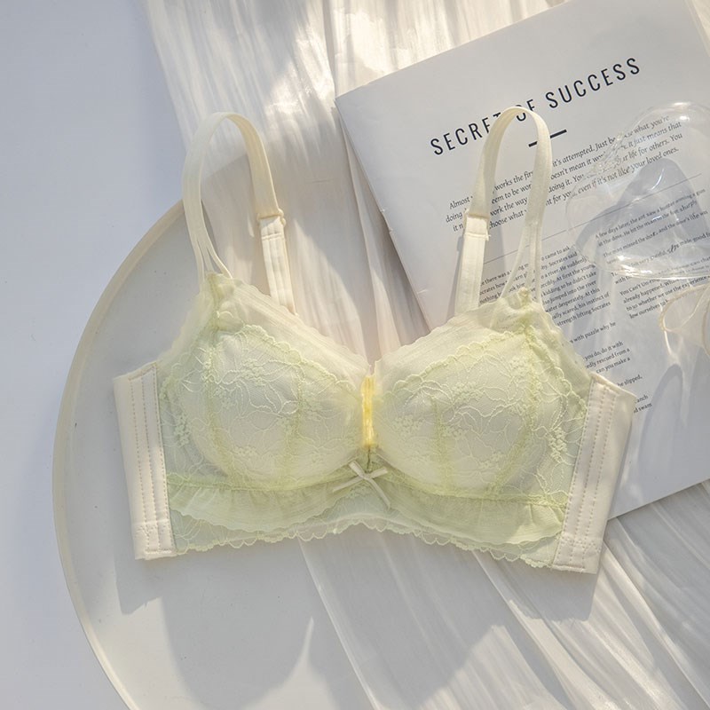 平胸AA杯内衣少女小胸聚拢显大无钢圈收副乳防下垂文胸罩新品