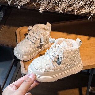 冬季新款儿童保暖雪地靴男女孩宝宝棉鞋加绒1-3岁防滑婴儿棉靴厚