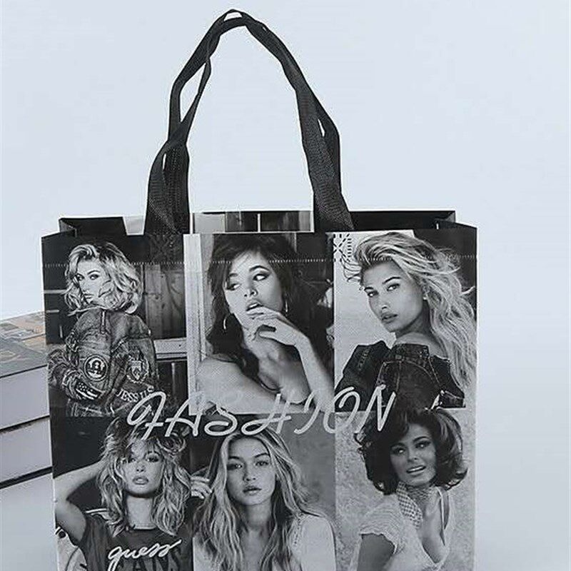 欧美时尚无纺布袋子覆膜化妆品鞋子服装手提袋定制不织布购物袋