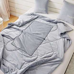 抱枕被子两加午厚珊瑚绒冬季 办公室睡毯车载二合一折用叠F98S79SS