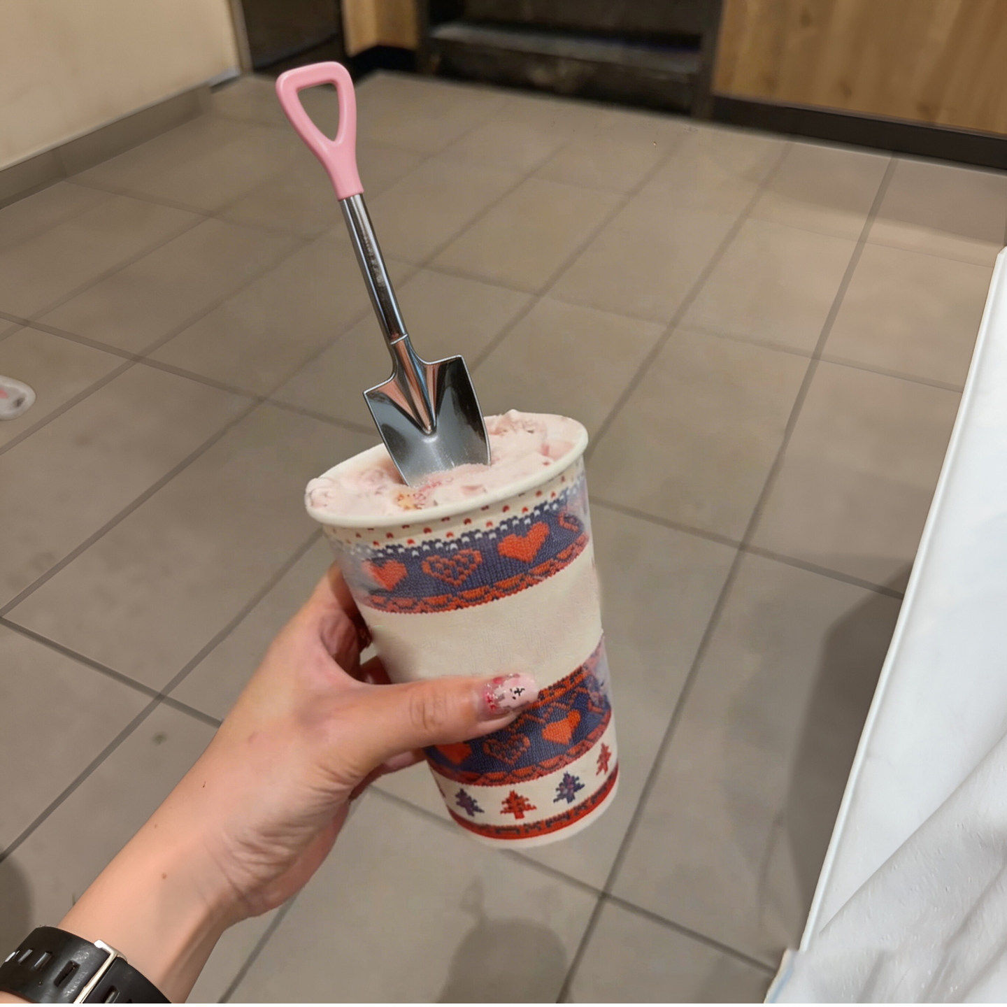 不锈钢冰激凌铲尖头铁锹勺子蛋糕甜品西瓜勺调羹食品级家用少女心