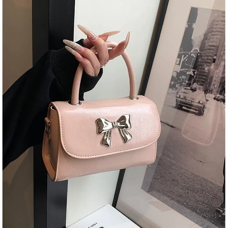 高级感洋气小包包女2025新款流行