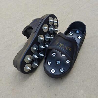 水泥自流平施工拖鞋式钉鞋穿戴方便结实耐用 EVA软材质