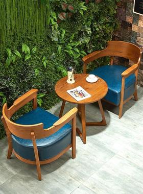 奶茶店桌椅组合简约休闲咖啡厅烘焙蛋糕甜品店书吧洽谈实木沙发椅